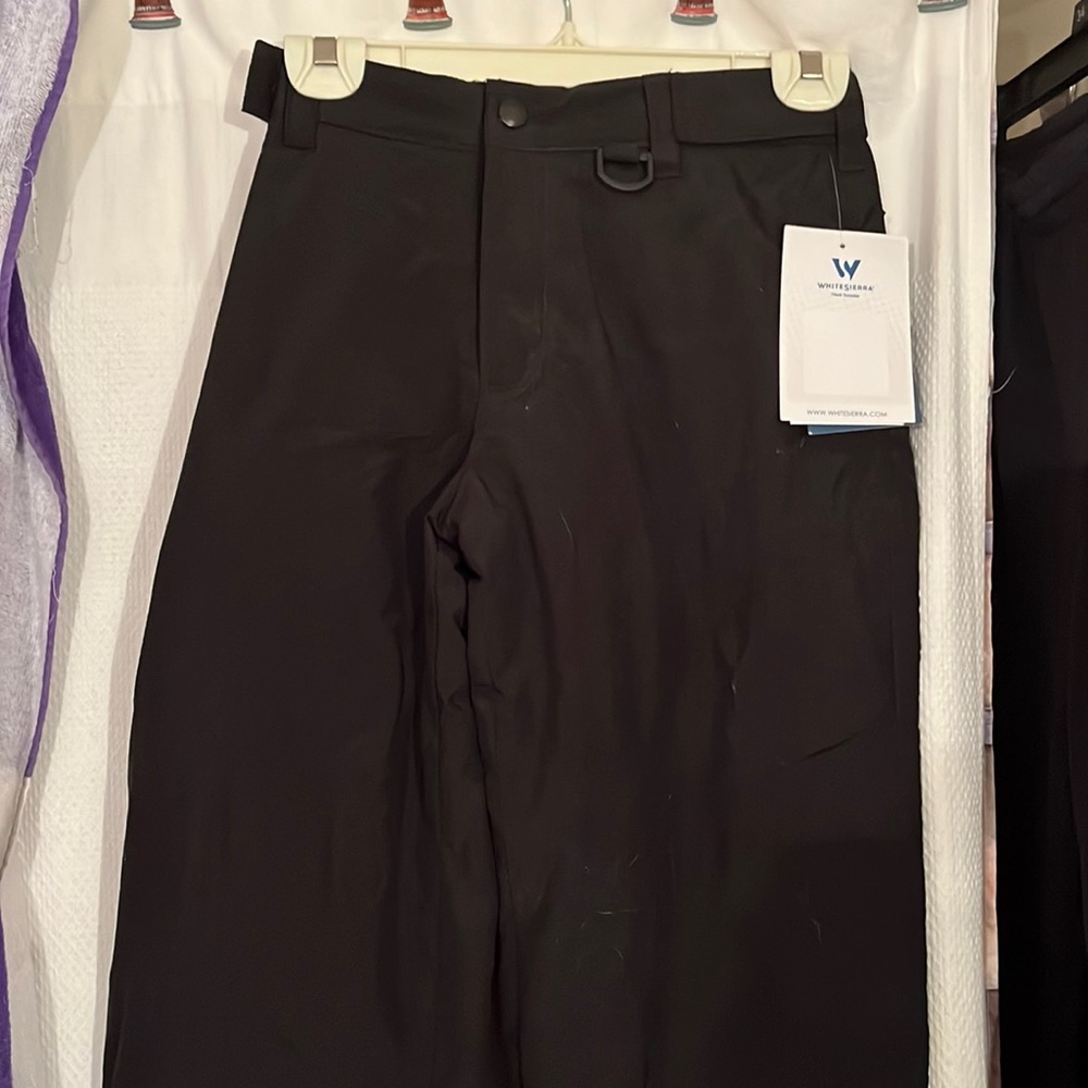 Snow pants black. youth large